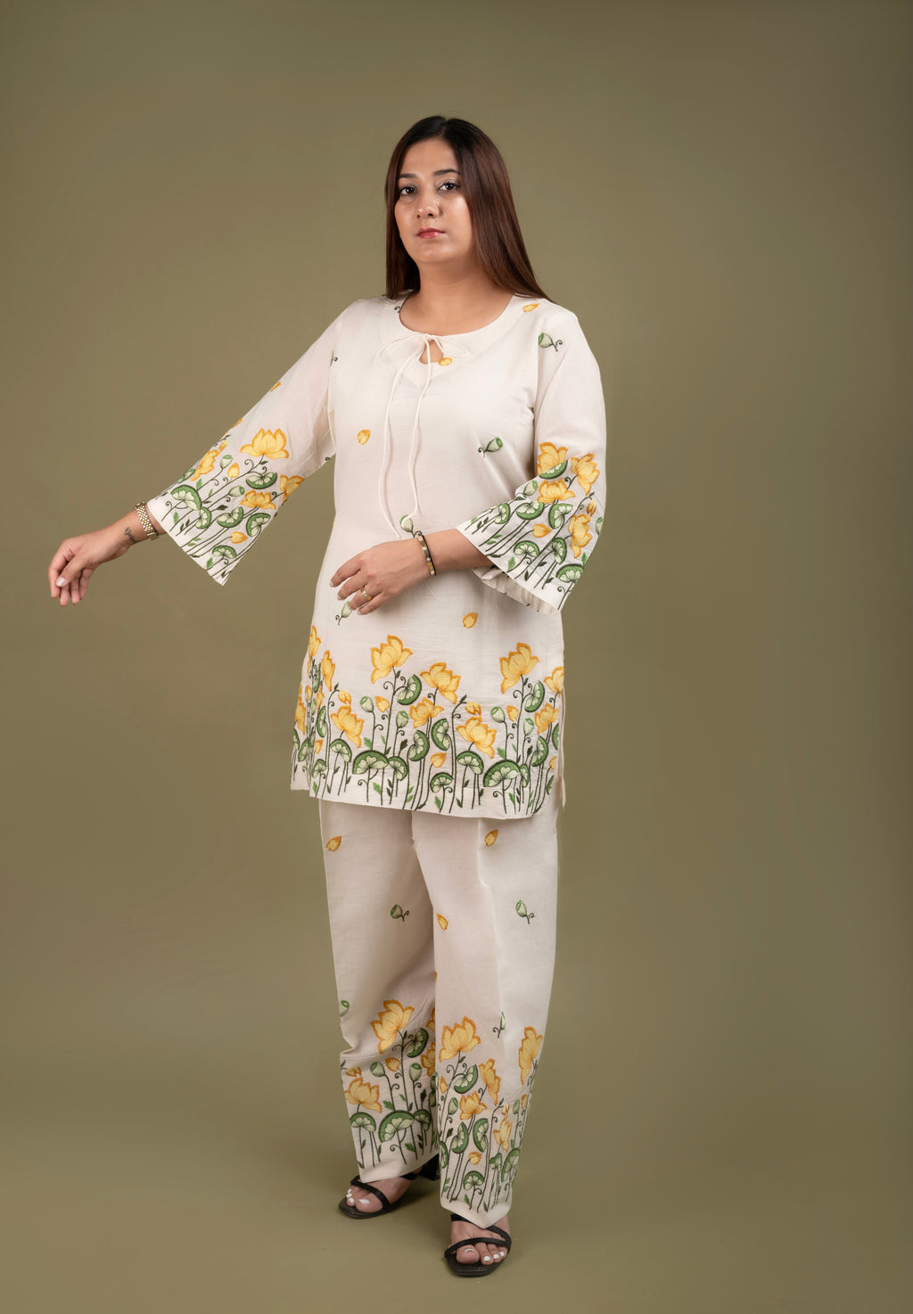 yellow flower Embroidered set